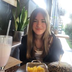 User Avatar: @mariiapuxalska